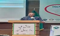 حضور رئیس مرکز اصلاح نژاد و بهبود تولیدات دامی در همایش ملی روز جهانی شیر